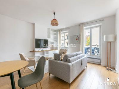 Annonce Location 2 pices Appartement Paris-15eme-arrondissement 75