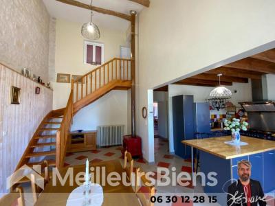 For sale Saint-martial-de-vitaterne 9 rooms 220 m2 Charente maritime (17500) photo 2