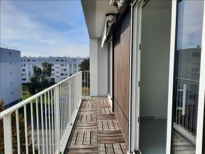 Annonce Location 5 pices Appartement Laval 53