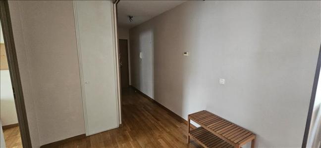 For rent Guyancourt 4 rooms 79 m2 Yvelines (78280) photo 3
