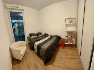 Louer Appartement 48 m2 Bordeaux