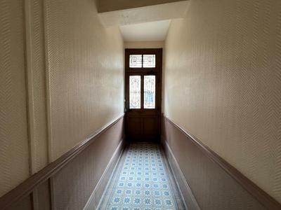 For sale Dijon 2 rooms 46 m2 Cote d'or (21000) photo 3