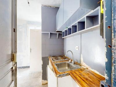 For sale Paris-10eme-arrondissement 2 rooms 34 m2 Paris (75010) photo 2