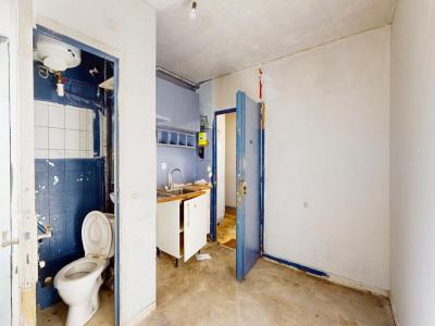 For sale Paris-10eme-arrondissement 2 rooms 34 m2 Paris (75010) photo 3