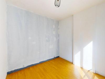 For sale Paris-10eme-arrondissement 2 rooms 34 m2 Paris (75010) photo 4