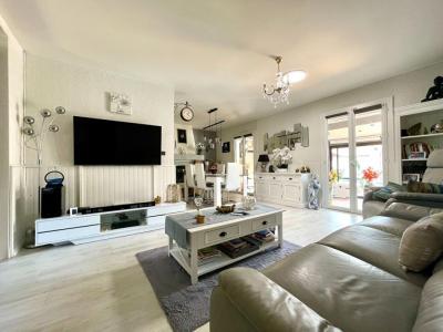 For sale Saint-jean-d'illac 5 rooms 123 m2 Gironde (33127) photo 3