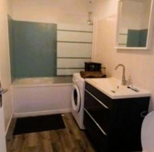 For sale Paris-19eme-arrondissement 1 room 31 m2 Paris (75019) photo 2