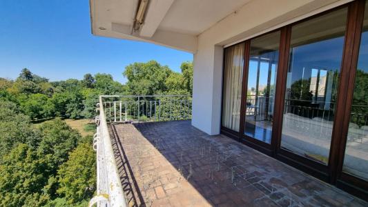 For sale Bordeaux 8 rooms 211 m2 Gironde (33200) photo 0