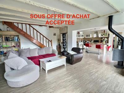 For sale Aigrefeuille-d'aunis 6 rooms 209 m2 Charente maritime (17290) photo 0