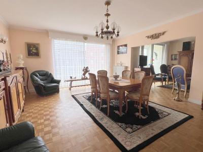 For sale Mans 4 rooms 125 m2 Sarthe (72000) photo 0