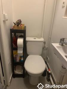 Louer Appartement Paris-18eme-arrondissement 700 euros