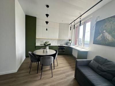 Louer Appartement Paris-8eme-arrondissement 1270 euros