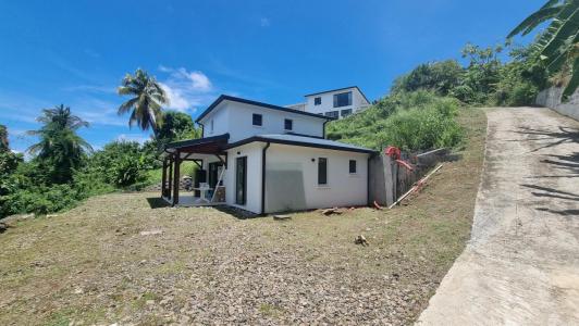 For rent Trinite 4 rooms 82 m2 Martinique (97220) photo 0