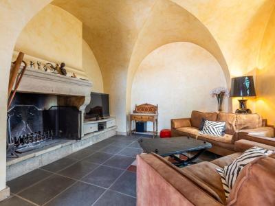 For sale AU CALME PROCHE VILLE 7 rooms 185 m2 Gard (30220) photo 4