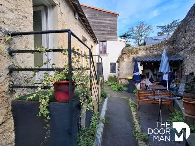 For sale Nantes 2 rooms 33 m2 Loire atlantique (44100) photo 0