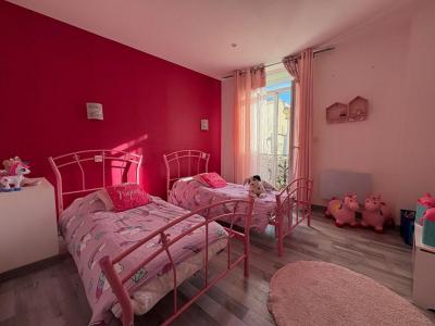 For sale Vias 6 rooms 136 m2 Herault (34450) photo 2