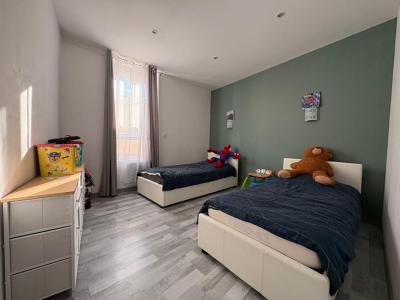 For sale Vias 6 rooms 136 m2 Herault (34450) photo 3