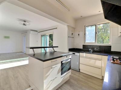 Acheter Appartement Castellet 339000 euros