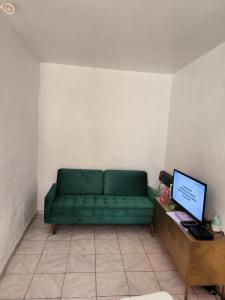 For rent Beaumont-de-pertuis 2 rooms 50 m2 Vaucluse (84120) photo 4