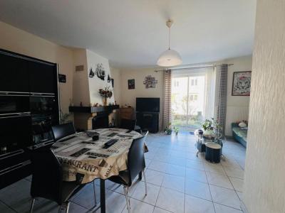For sale Coueron 4 rooms 84 m2 Loire atlantique (44220) photo 2