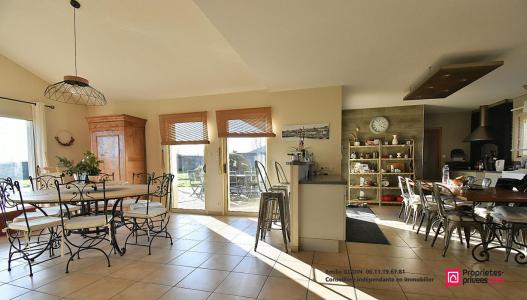 For sale Maulevrier 8 rooms 217 m2 Maine et loire (49360) photo 0
