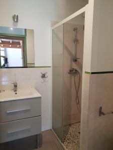 For sale Sainte-croix 8 rooms 133 m2 Drome (26150) photo 4