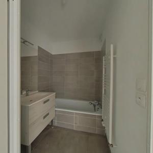 For sale Saint-orens-de-gameville 3 rooms 53 m2 Haute garonne (31650) photo 4