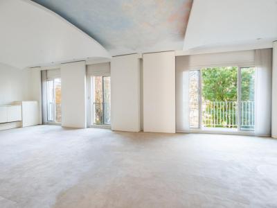 For sale Paris 4 rooms 131 m2 Paris (75000) photo 1