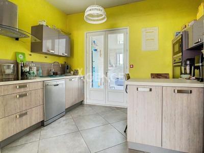 For sale Auchel 4 rooms 113 m2 Pas de calais (62260) photo 3