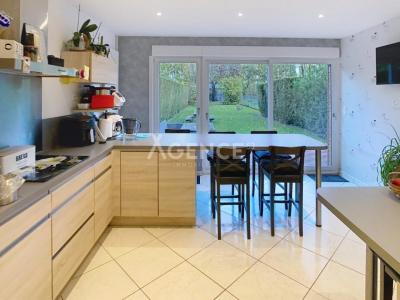 For sale Lillers 5 rooms 117 m2 Pas de calais (62190) photo 0