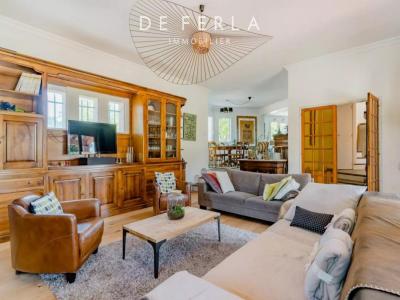 For sale Aix-en-provence 6 rooms 162 m2 Bouches du Rhone (13090) photo 1