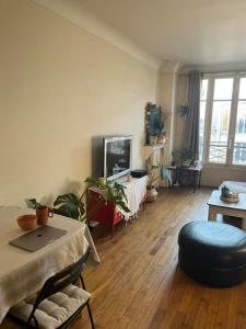 Annonce Location 2 pices Appartement Paris-10eme-arrondissement 75