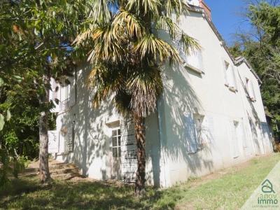 For sale Trevoux 8 rooms 190 m2 Ain (01600) photo 2