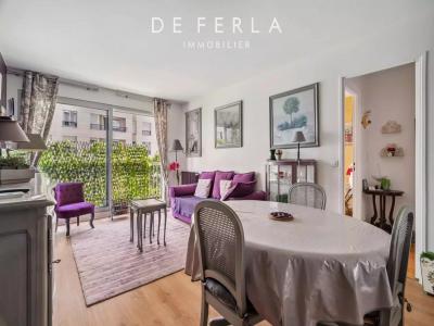 For sale Paris-15eme-arrondissement 2 rooms Paris (75015) photo 1