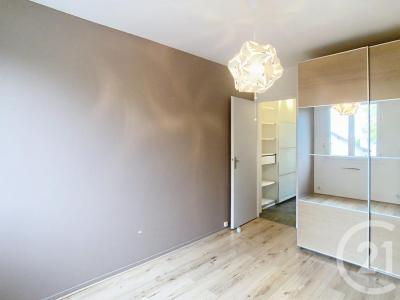 For rent Thiais 2 rooms 47 m2 Val de Marne (94320) photo 1