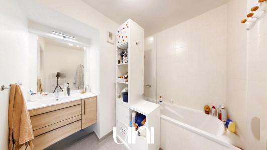 For sale Caen 3 rooms 69 m2 Calvados (14000) photo 4