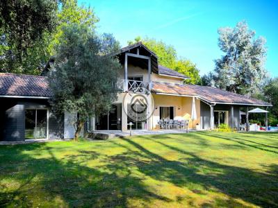 For sale Capbreton 8 rooms 360 m2 Landes (40130) photo 0