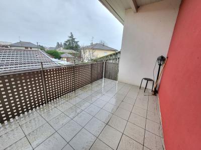 For sale BOURG ZONE BUS 2 rooms 51 m2 Ain (01440) photo 1