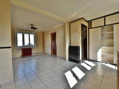 For sale LIBERATION 4 rooms 82 m2 Maine et loire (49300) photo 1