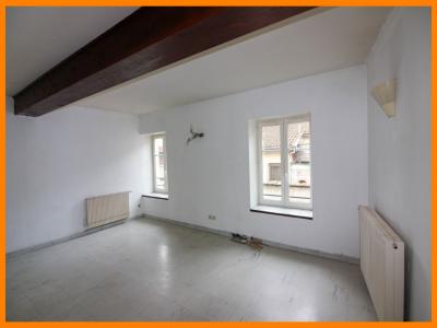 For sale CENTRE VILLE 5 rooms 75 m2 Ain (01120) photo 2