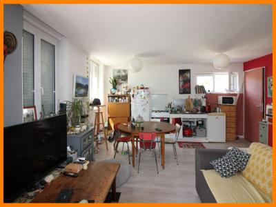 For sale CENTRE VILLE 3 rooms 62 m2 Ain (01120) photo 2