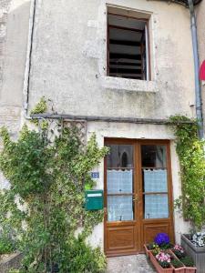 For sale 4 rooms 99 m2 Vienne (86250) photo 1