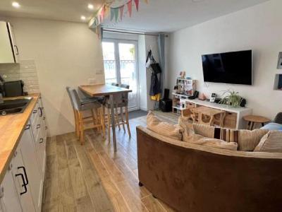 For sale 4 rooms 99 m2 Vienne (86250) photo 3