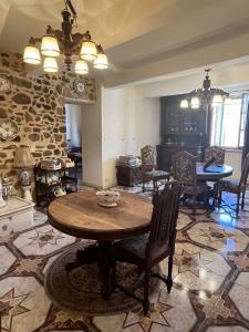 For sale CENTRE VILLAGE 9 rooms 208 m2 Herault (34310) photo 4