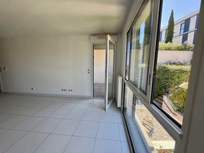 For sale 2 rooms 44 m2 Herault (34130) photo 4