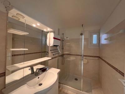 For sale CENTRE VILLE  PROCHE PORT 3 rooms 57 m2 Herault (34340) photo 3