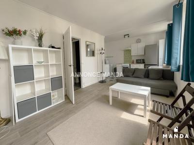 For rent Chevilly-larue 2 rooms 40 m2 Val de Marne (94550) photo 1