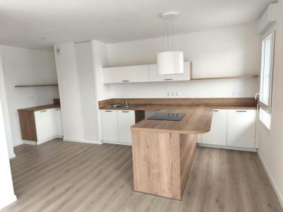 For rent Seclin 3 rooms 68 m2 Nord (59113) photo 0