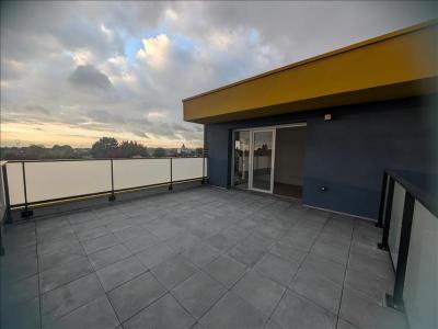 Louer Appartement Seclin 925 euros