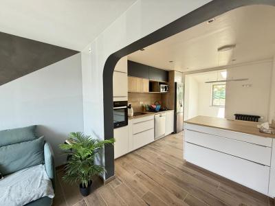 For sale Lanester 7 rooms 146 m2 Morbihan (56600) photo 2